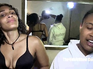 lesbian pussy exclusive banged lizzy n phoenoisseur