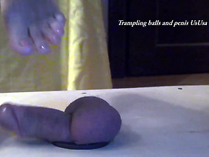 Trampling balls and penis UsUsa