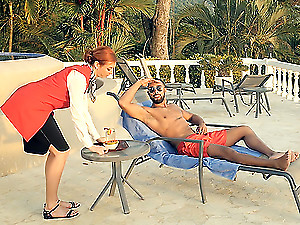 SWOONING IN THE SUN