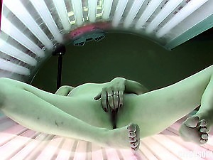 Slow Pussy Masturbation in Public Solarium